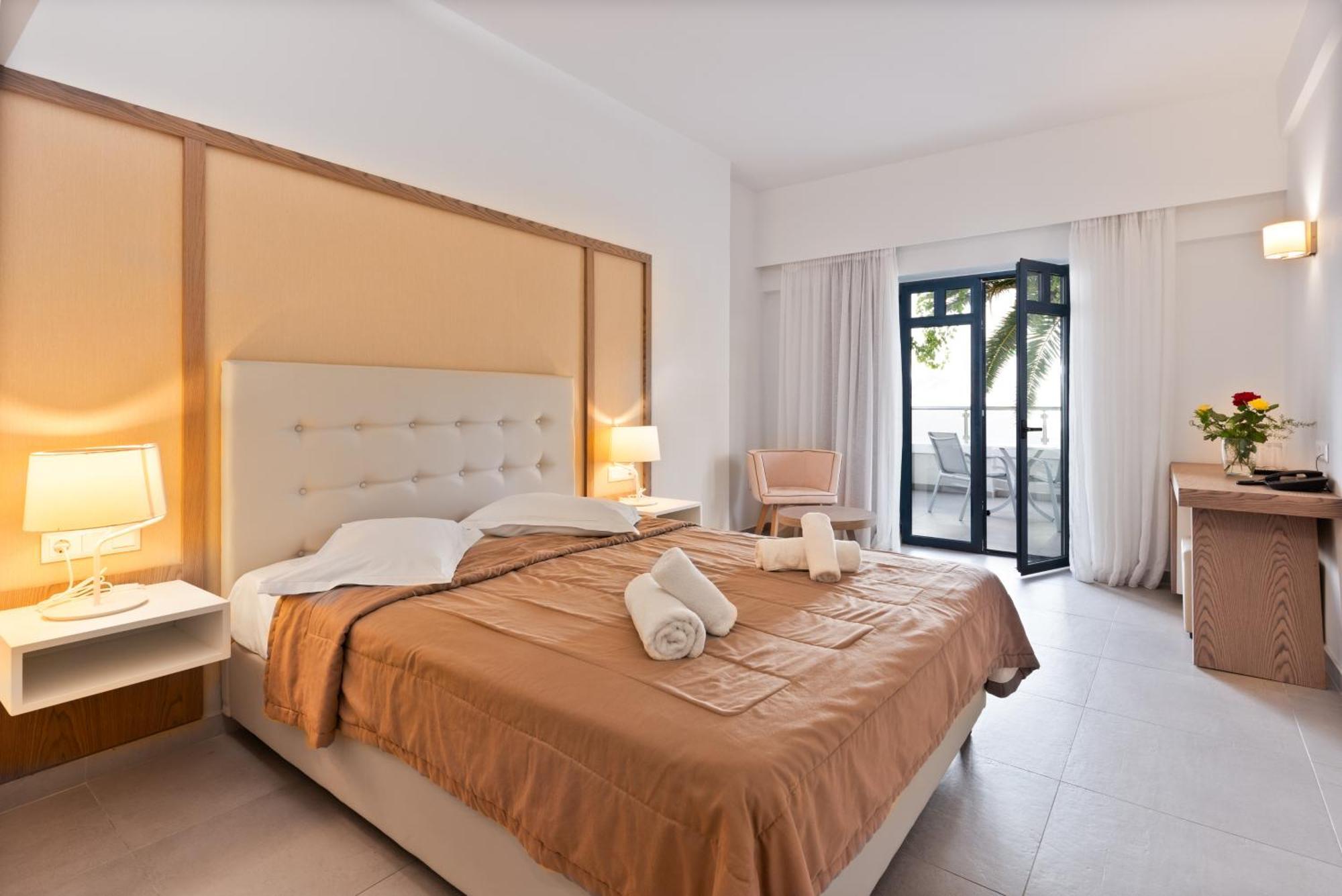 Eva Bay Hotel On The Beach - Adults Only Adelianos Kampos Exterior foto